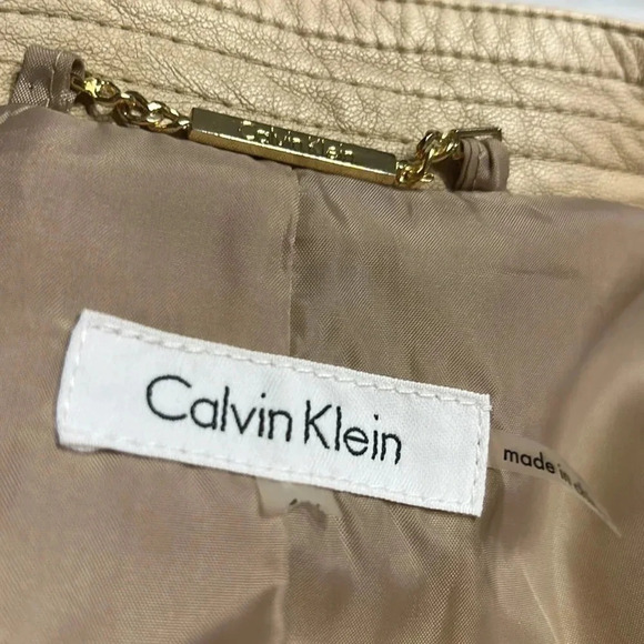 CALVIN Klein vegan leather jacket,asymmetrical front zipper,rib sides, like new! - Picture 12 of 16